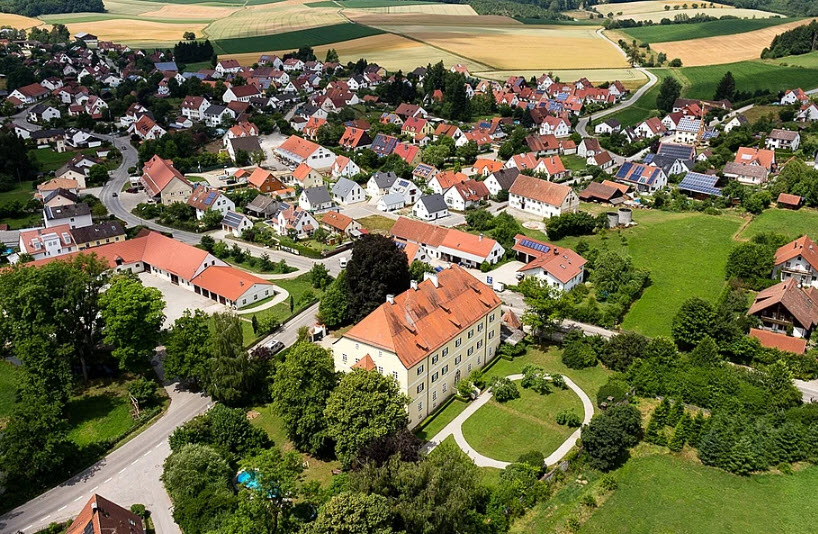 Schloss Unterweikertshofen, Germany
